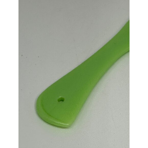 Wide Tooth Green Detangling Comb – 7.5" Plastic Hair Comb with Handle - Picture 3 of 7